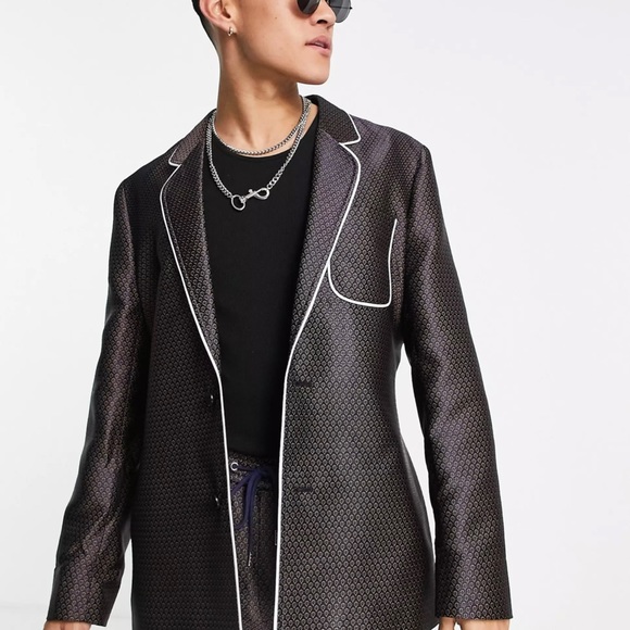 Mens suit - Picture 2 of 13